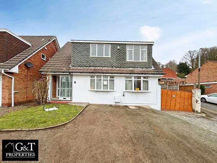 5 Bedroom Detached House For Sale In Oakham Road, Dudley, DY2