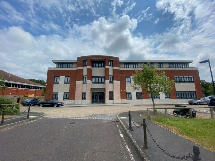 1 Bedroom Apartment To Rent In Lime Tree Way, Hampshire Int Business Park, Chineham, Basingstoke, RG24