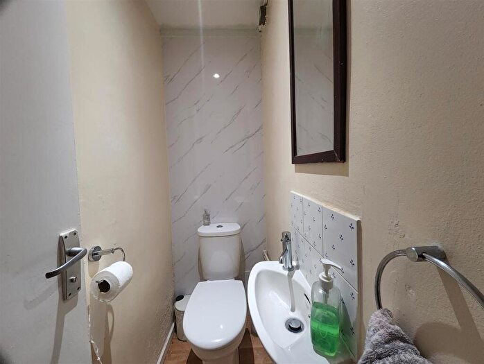 1 Bedroom Terraced House To Rent In A Room In Oldbrook Boulevard, Oldbrook, Milton Keynes, MK6