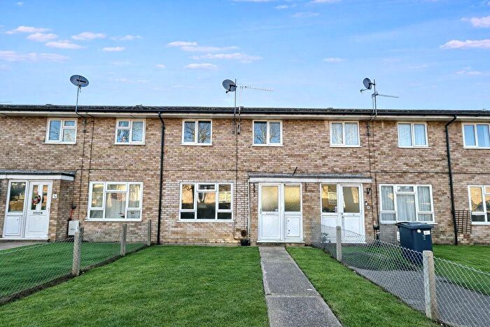 3 Bedroom Terraced House For Sale In Nuffield Close, Gorleston, NR31