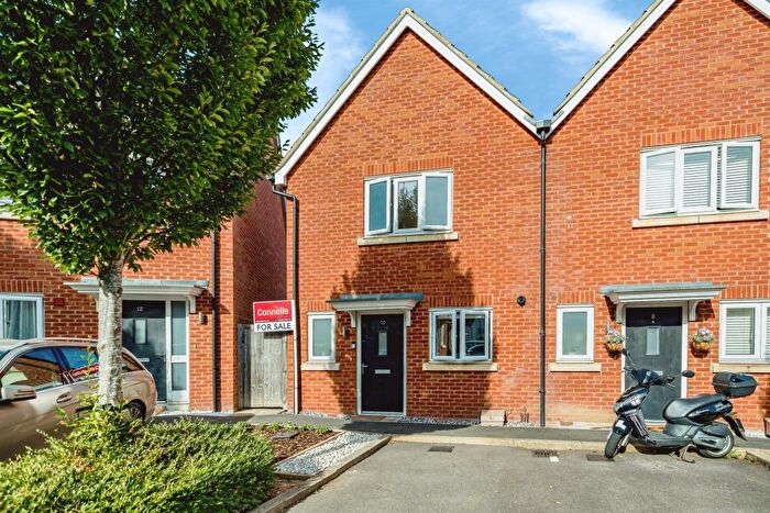 2 Bedroom Semi-detached House For Sale In Jazz Road, Aylesbury, HP18