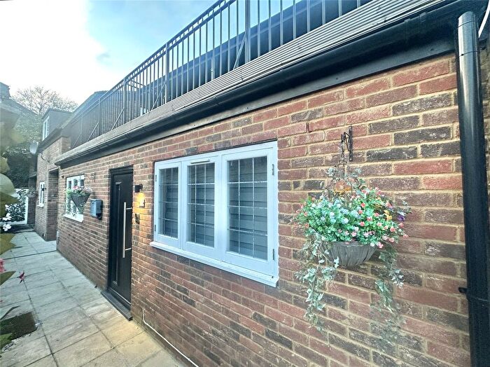 2 Bedroom Terraced House To Rent In Watling Street, Radlett, Hertfordshire, WD7