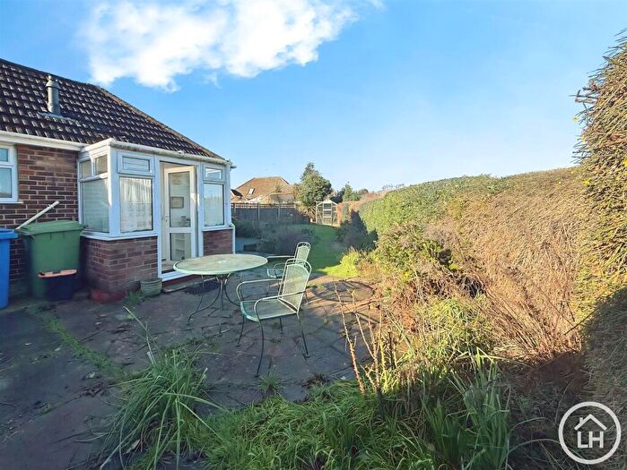 1 Bedroom Semi-Detached Bungalow For Sale In Woodside Gardens, Sittingbourne, ME10