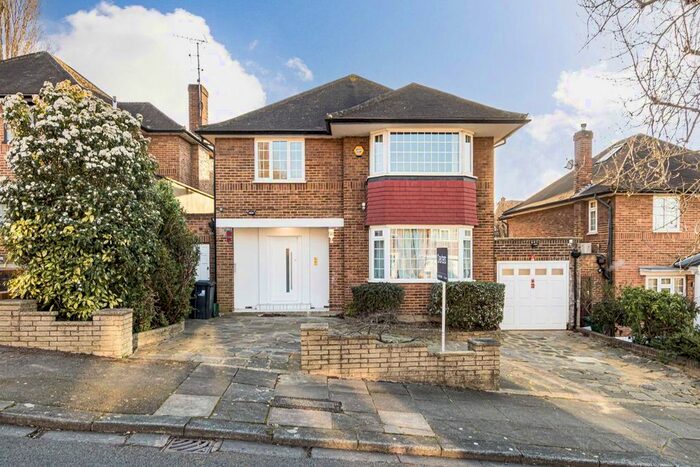 5 Bedroom Detached House To Rent In Ashbourne Road, London, W5