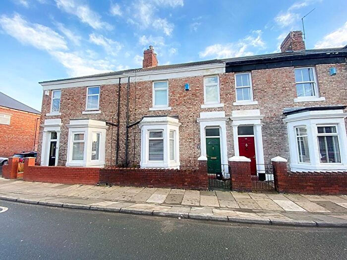 3 Bedroom Terraced House For Sale In West Street, Wallsend, NE28