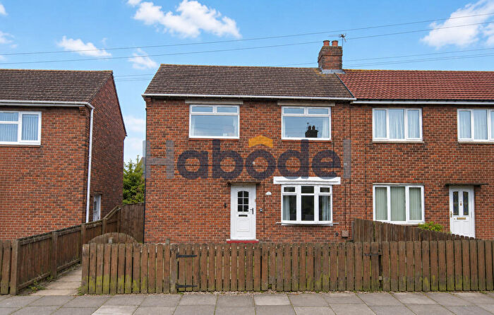2 Bedroom Semi Detached House To Rent In Fern Drive, Dudley, Newcastle Upon Tyne, NE23