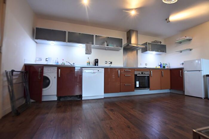 1 Bedroom Flat To Rent In South Fifth Street, Milton Keynes, MK9