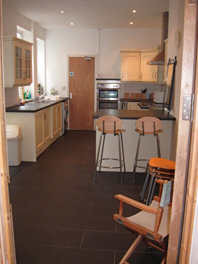 6 Bedroom Terraced House To Rent In Bernard Street, Uplands, Swansea, SA2
