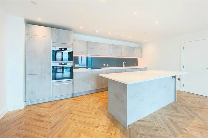 2 Bedroom Flat To Rent In Chester Road, Manchester, M15