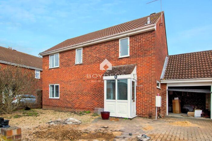 3 Bedroom Detached House To Rent In Tollgate Drive, Stanway, CO3