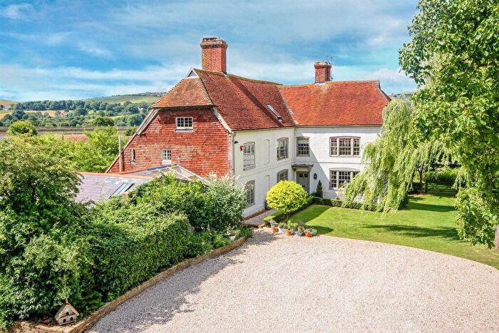 7 Bedroom House For Sale In Beeding Court, Shoreham Road, Upper Beeding, Steyning, BN44