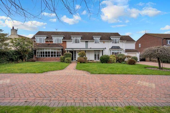 6 Bedroom Detached House To Rent In The Barn, Thoresby Road, Tetney, DN36