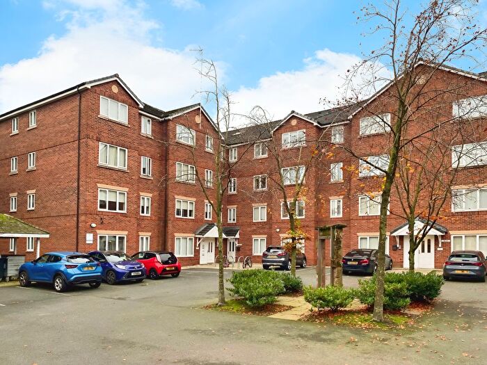 2 Bedroom Flat To Rent In Woodsome Park, Woolton, Liverpool, L25