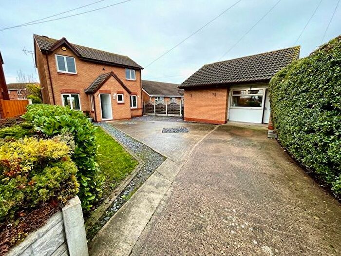 3 Bedroom Property To Rent In Lon Celynnen, Rhyl, LL18