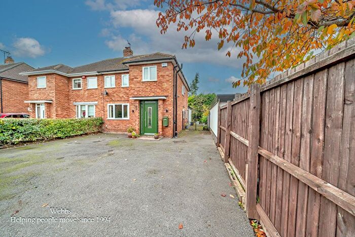 3 Bedroom Semi Detached House For Sale In Fotherley Brook Road, Little Aston, Aldridge, WS9