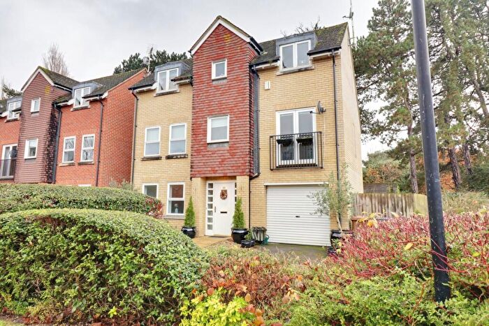 4 Bedroom Detached House To Rent In Nightingales, Bishop's Stortford, CM23