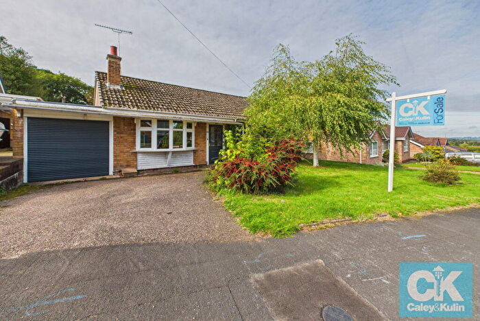 3 Bedroom Detached Bungalow For Sale In Lichfield Drive, Great Haywood, Stafford, ST19
