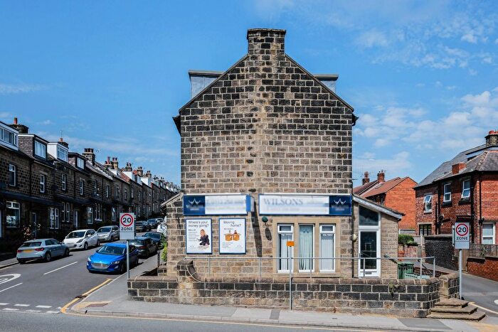 3 Bedroom End Of Terrace House For Sale In Rose Avenue, Horsforth, Leeds, West Yorkshire, LS18