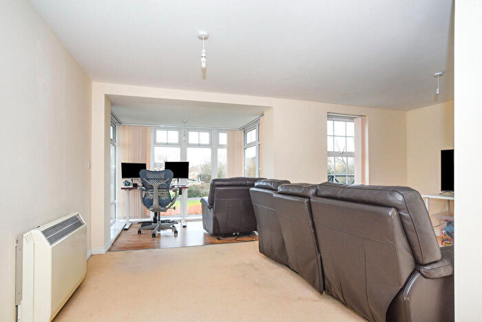 2 Bedroom Flat To Rent In Copperfields, Prospero Way, Haydon End, SN25