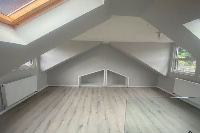 2 Bedroom Flat To Rent In High Street, Dartford, DA4