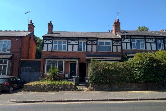 2 Bedroom End Of Terrace House To Rent In Warwick Road, Birmingham, B27