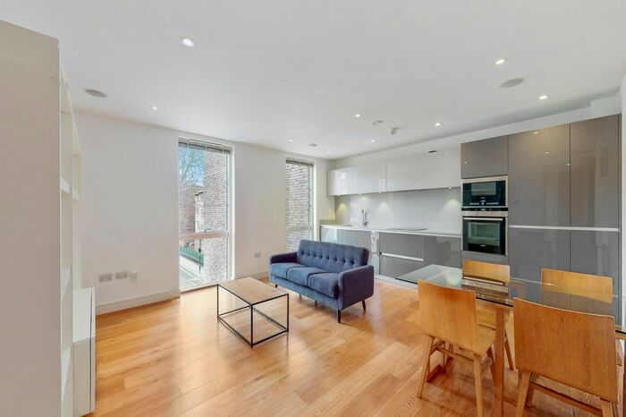 1 Bedroom Flat To Rent In Westking Place, Bloomsbury, WC1H
