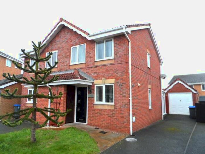 2 Bedroom Semi-Detached House To Rent In Hurstwood Drive, Bispham, FY2
