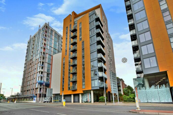 2 Bedroom Apartment To Rent In Skyline Central, Goulden Street, Manchester, M4