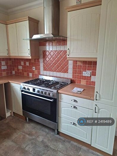 3 Bedroom Flat To Rent In Rosemary Road, Clacton-On-Sea, CO15
