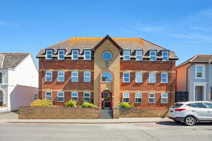 2 Bedroom Flat For Sale In Stade Street, Hythe, CT21
