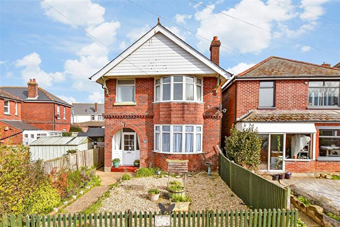 3 Bedroom Detached House For Sale In Lucerne Road, Shanklin, Isle Of Wight, PO37