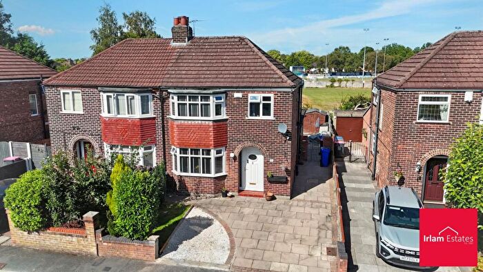 3 Bedroom Semi-Detached House For Sale In Hartley Grove, Irlam, M44