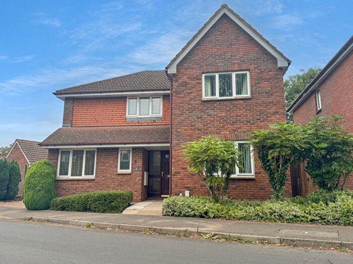 4 Bedroom Detached House To Rent In Bullen Close, Cambridge, CB1