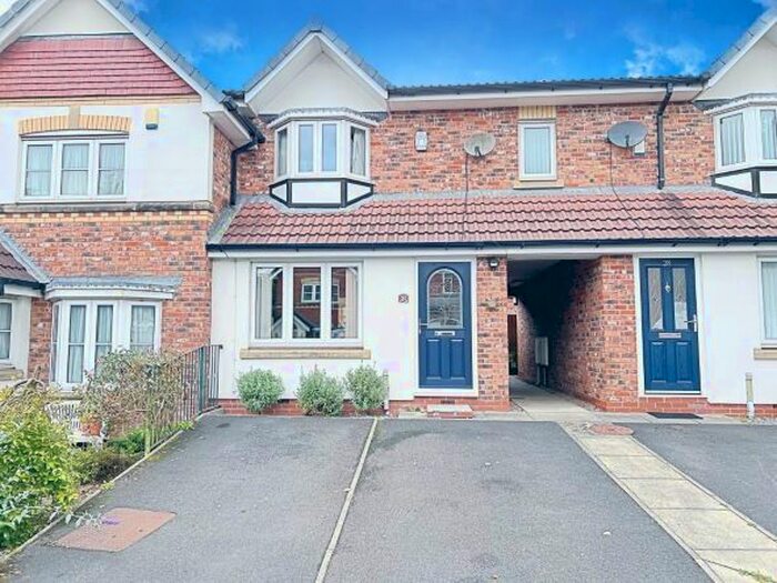 2 Bedroom Mews House To Rent In Springburn Close, Bolton, BL6