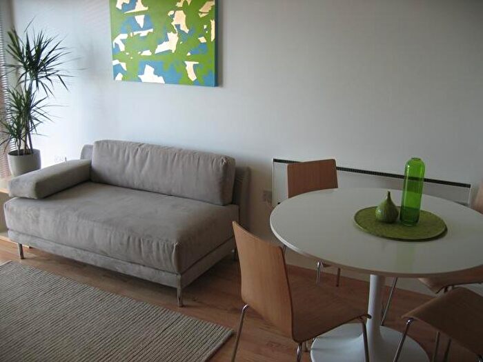 2 Bedroom Apartment To Rent In McClintock House, Leeds Dock, City Centre, LS10