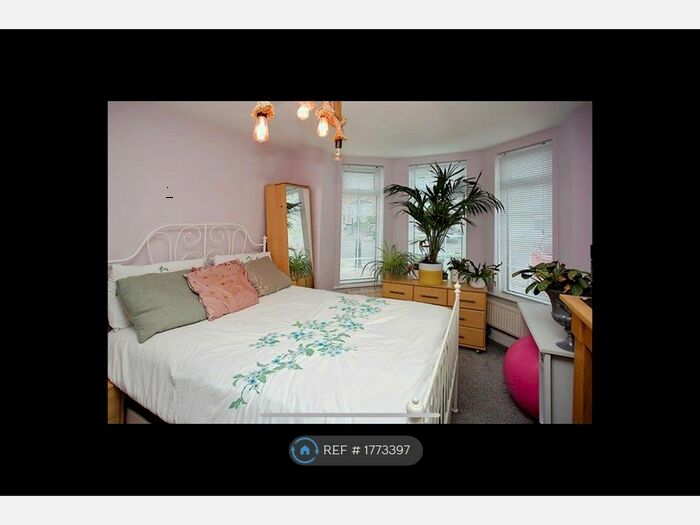 2 Bedroom Terraced House To Rent In Florence Road, Southampton, SO19