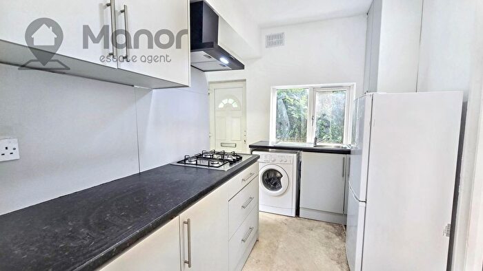 1 Bedroom Flat To Rent In Forest Road, Moseley, Birmingham, B13