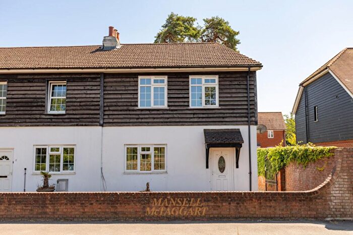 2 Bedroom Terraced House For Sale In Copthorne Bank, Copthorne, RH10