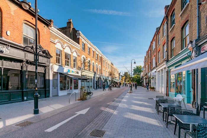 2 Bedroom Flat To Rent In ., Walthamstow Village, London, E17