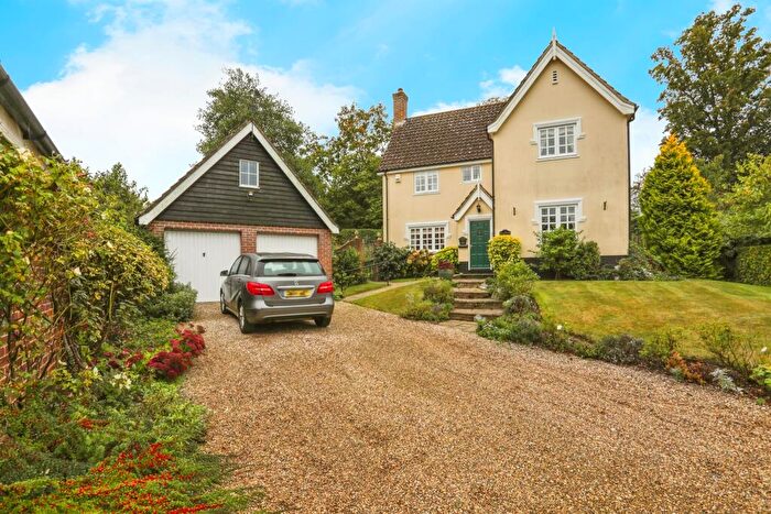 4 Bedroom Detached House For Sale In Cloutings Close, Kelsale, Saxmundham, IP17