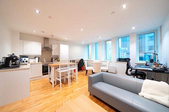 1 Bedroom Flat To Rent In Emerald House, Lansdowne Road, Croydon, CR0