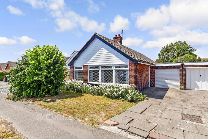 3 Bedroom Detached Bungalow For Sale In Harbour View Road, Pagham, Bognor Regis, West Sussex, PO21