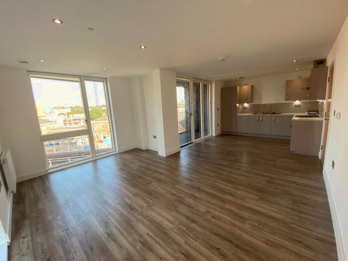 2 Bedroom Flat To Rent In Goby House, Creek Road, London, SE8