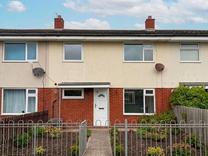 3 Bedroom Terraced House To Rent In Glan Dwr, Abergele, LL22