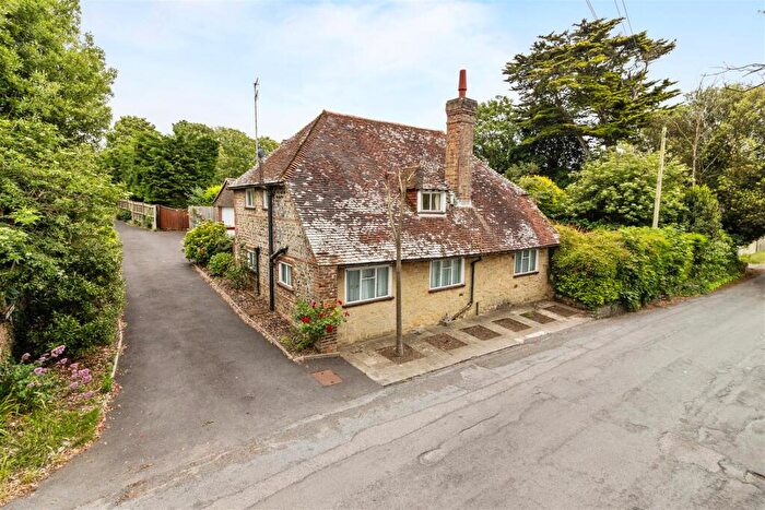 3 Bedroom Cottage For Sale In Firle Road, Seaford, BN25