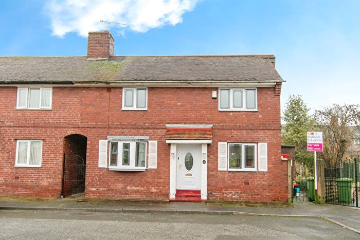 3 Bedroom Semi Detached House For Sale In Beech Tree Road, Featherstone, Pontefract, WF7