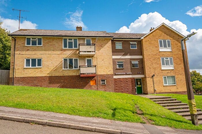 2 Bedroom Flat For Sale In Sidbury Circular Road, Tidworth, SP9