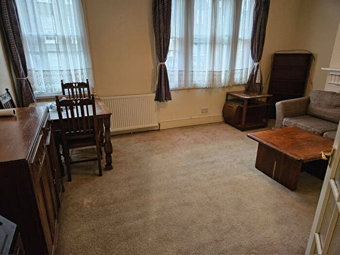 1 Bedroom Flat To Rent In Church Street, London, N9