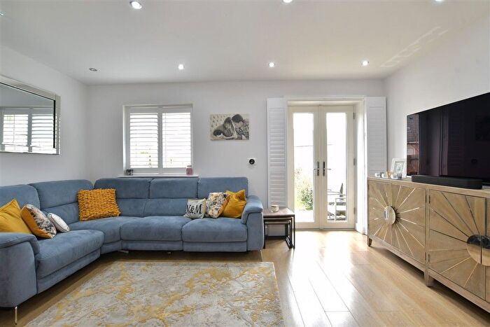 3 Bedroom Terraced House For Sale In Mowbray Close, Epping, Essex, CM16