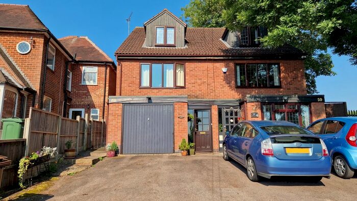 3 Bedroom Semi-Detached House For Sale In Elmfield Avenue, Birstall, LE4